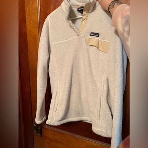Patagonia pullover fleece